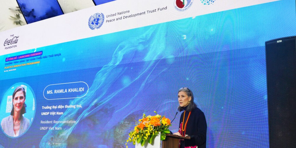 fa3e3f66baa5ad63bf6f002baf3b2763